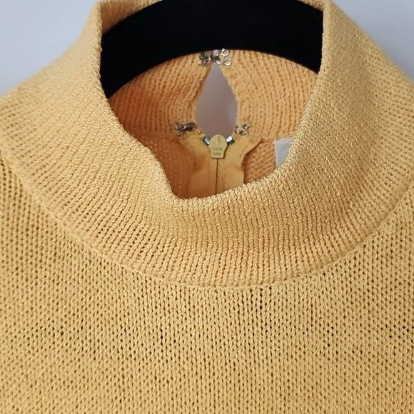 St. John Butter Yellow Santana Knit Mockneck Puff Sleeve Bodycon Dress Old  Money